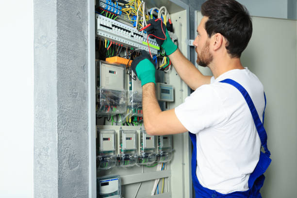 Best Electrical Contractors for Businesses  in Suncoast Estates, FL